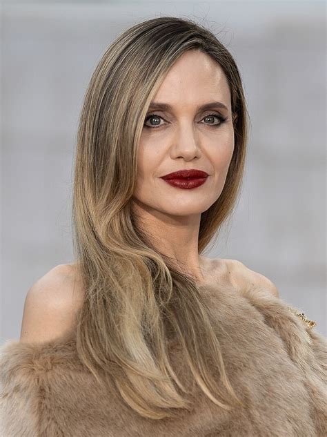 angelina jolie wiki